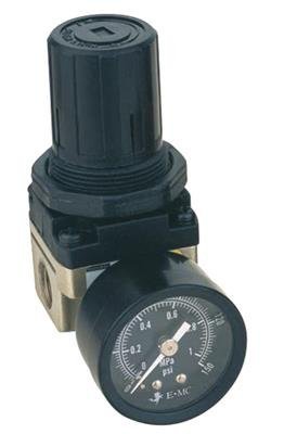 REGULATEUR+MANO 0-8,5BAR 1/4 550l/m